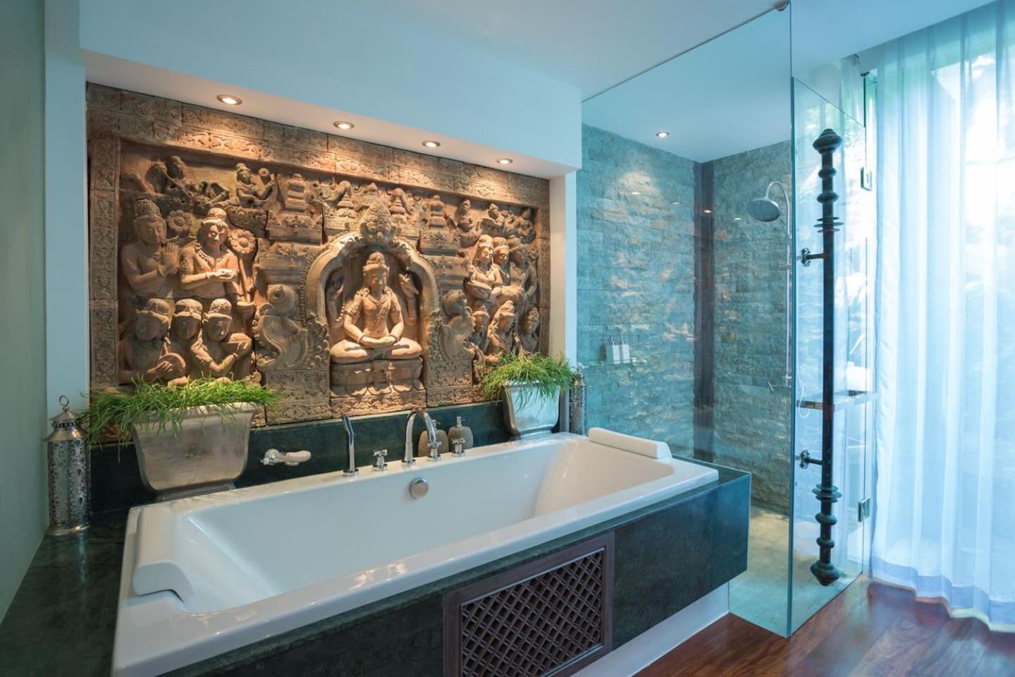Villa On The Rocks, 4 Bedrooms, Phuket Strand Surin Exterior foto